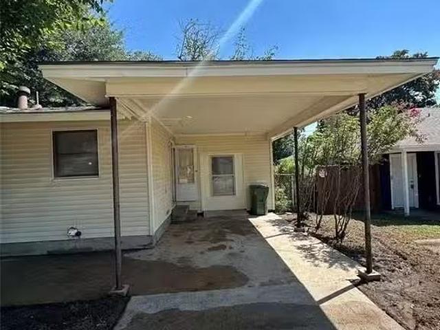 House for rent in Arlington