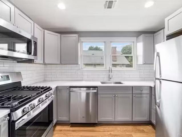 House for rent in White Plains