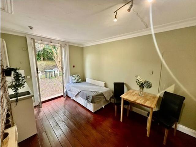 Studio for rent in Brook Green, Greater London