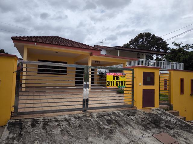 Bungalow for sale in Kajang, Langat