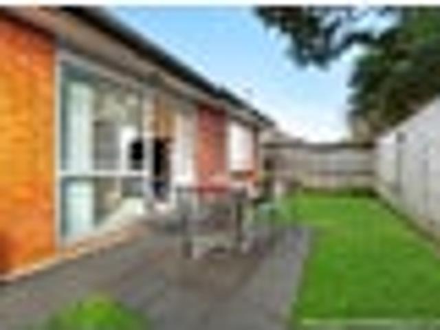 Townhouse for sale in Avondale, Oroua County