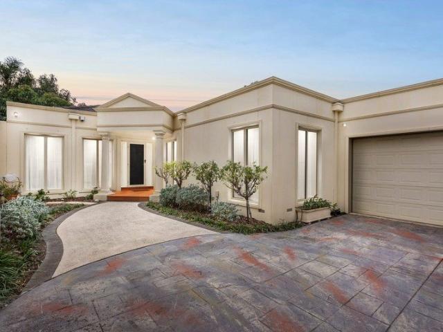 Townhouse for rent in Beaumaris, Melbourne
