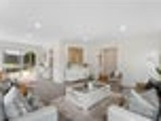 House for sale in Paremoremo