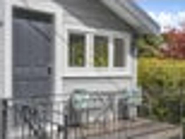 House for sale in Rona Bay, Lower Hutt