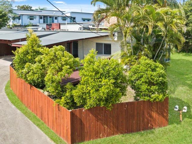 Duplex for rent in Kings Creek, Queensland