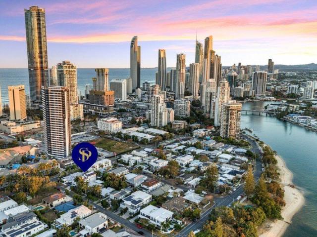 House for sale in Surfers Paradise, Gold Coast City