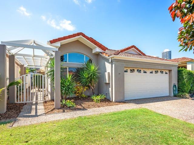 House for sale in Runaway Bay, Gold Coast City
