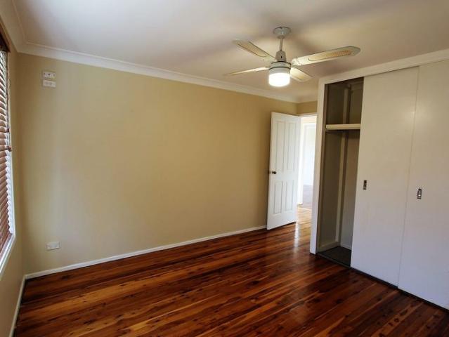 House for rent in Rosemeadow, Sydney
