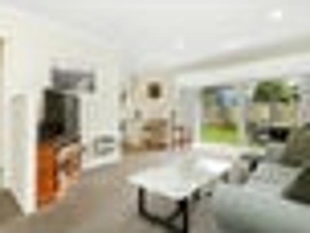 Townhouse for sale in Linden, Wellington