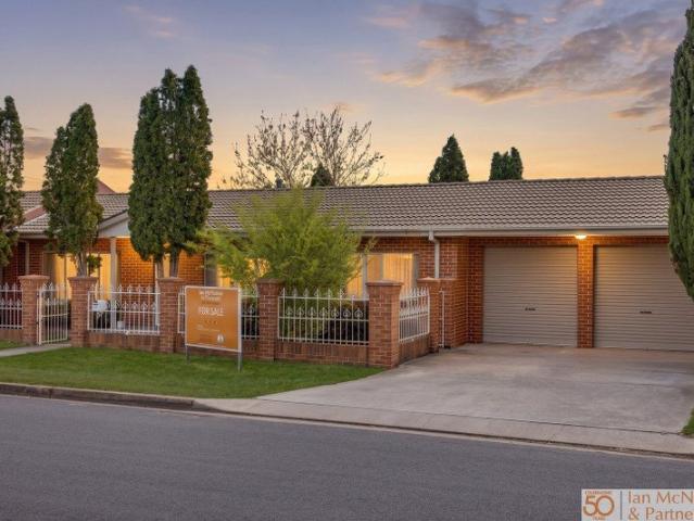 Duplex for sale in Queanbeyan, New South Wales
