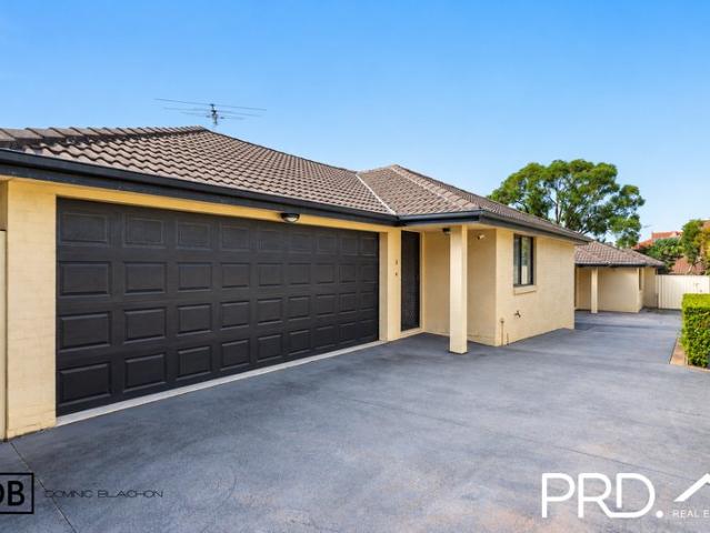Villa for sale in Sydney, New South Wales