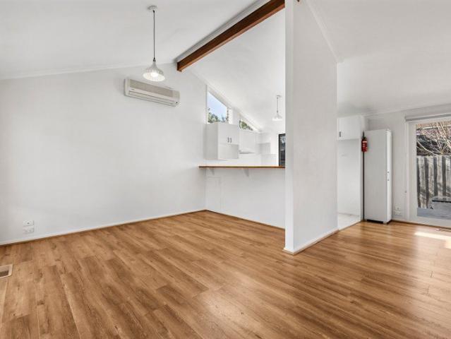 Villa for rent in Camerons Creek, Victoria