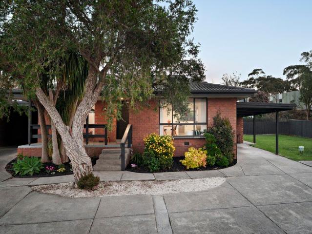 Apartment for sale in Camerons Creek, Victoria