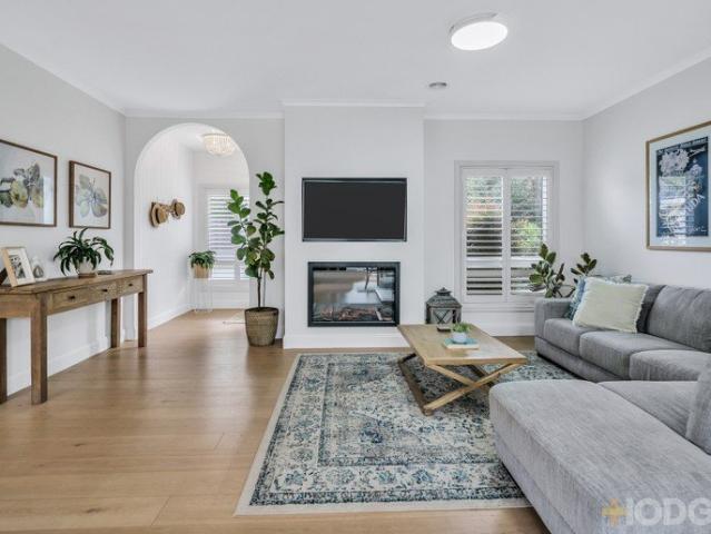 Townhouse for sale in Camerons Creek, Victoria