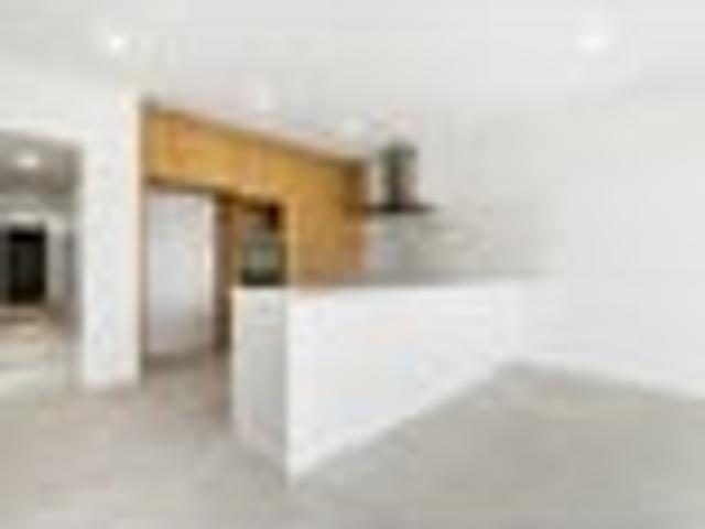 Townhouse for sale in Awhitu