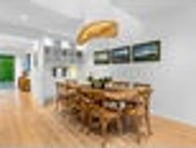 House for sale in Whangaparaoa