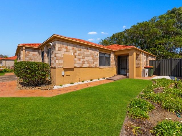 Apartment for sale in Arundel, Gold Coast City