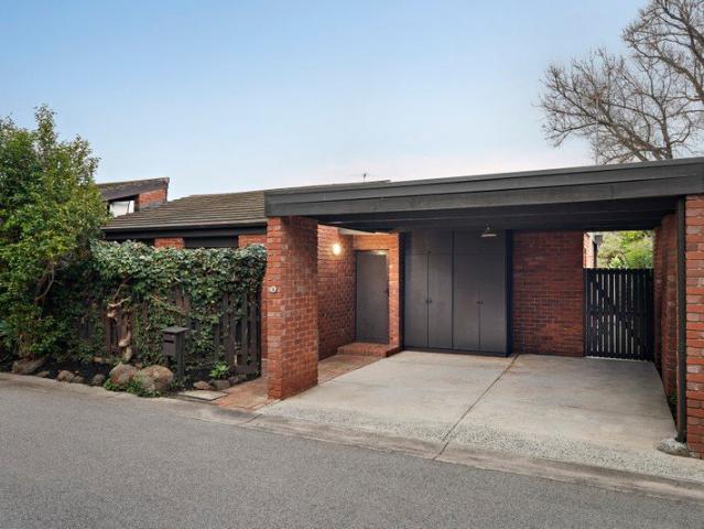 Apartment for sale in Camerons Creek, Victoria