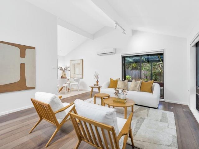 House for sale in Point Clare, Gosford