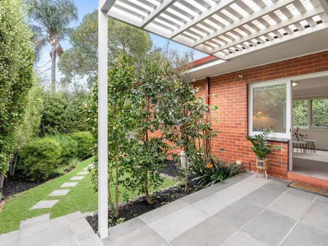 Apartment for sale in Bentleigh, Melbourne