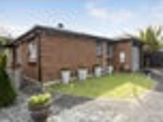 House for sale in Royal Oak