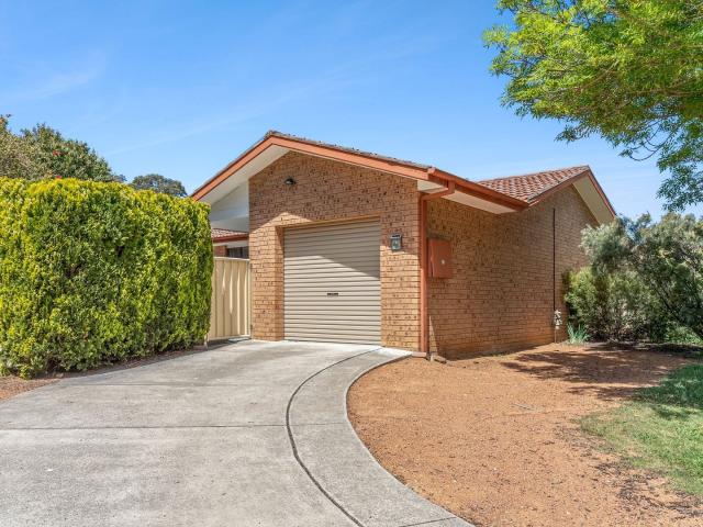 Property for sale in Isabella Plains, District of Tuggeranong