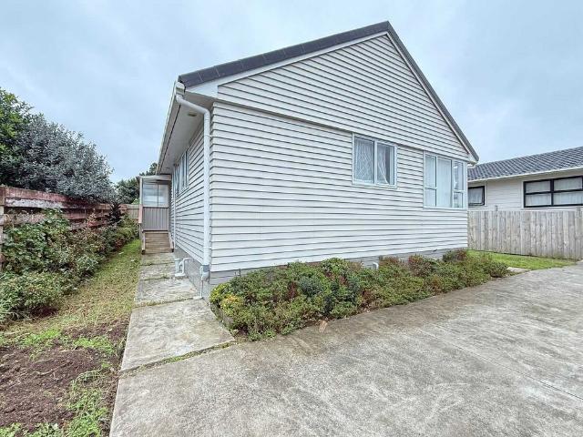 House for rent in Clendon Park, Manurewa