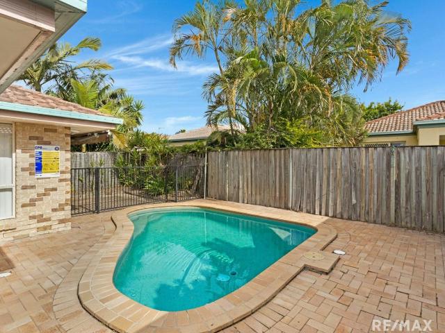 Duplex for sale in Fernbrook, Queensland