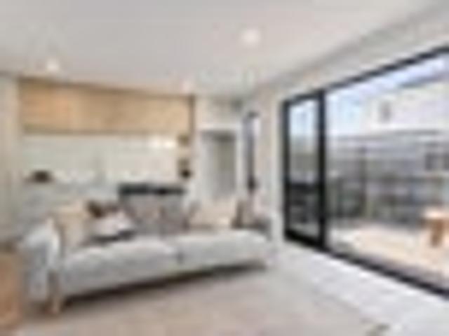 Townhouse for sale in Spreydon, Canterbury