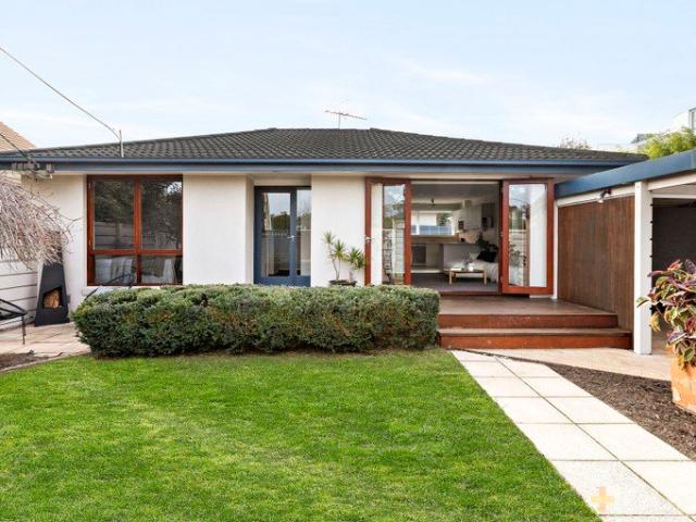 Apartment for sale in Camerons Creek, Victoria