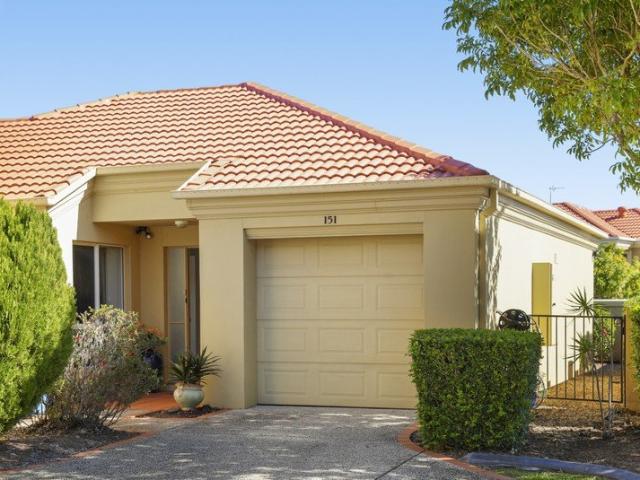 Villa for sale in Fernbrook, Queensland