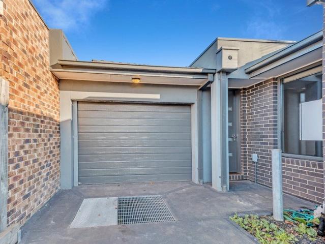 Townhouse for rent in Camerons Creek, Victoria