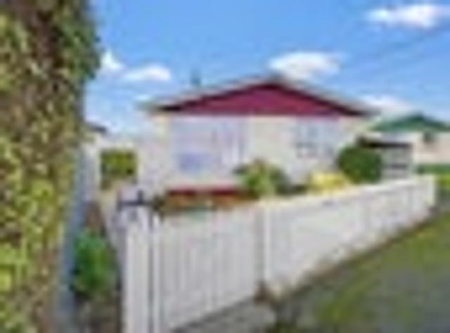 Apartment for sale in Otakou