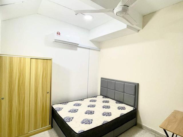 Room for rent in Petaling, Damansara Damai