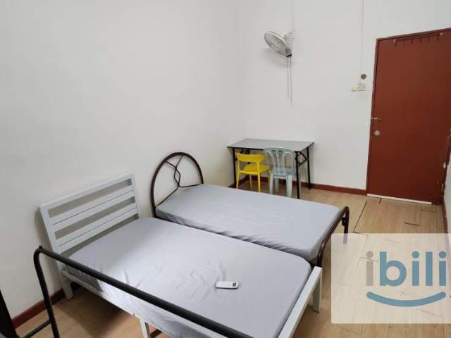 Room for rent in Petaling, Damansara Damai