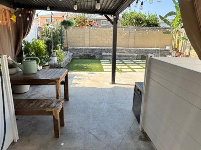 Room for rent in Carson, California
