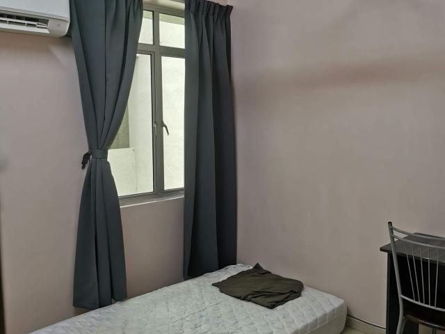 Room for rent in Mak Mandin, Seberang Perai