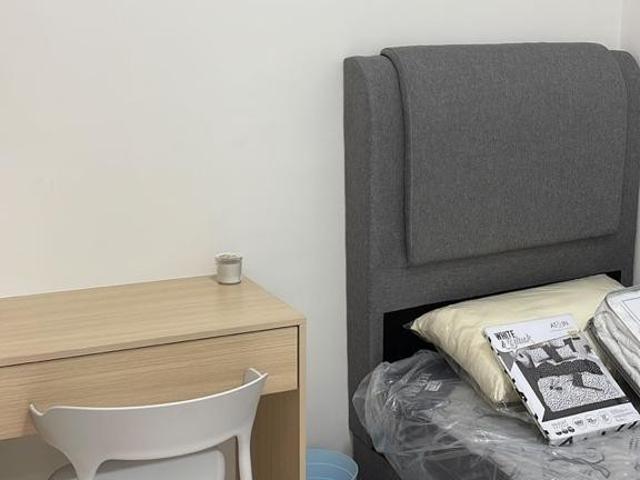Room for rent in Petaling, Alam Impian