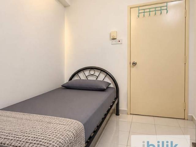 Room for rent in Bandar Menjalara, Kepong