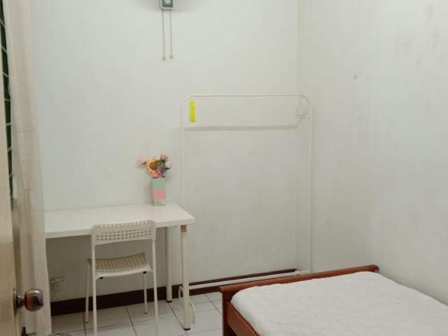 Room for rent in Petaling, Damansara Damai