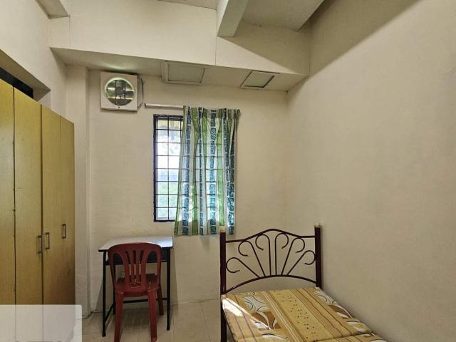 Room for rent in Petaling, Damansara Damai