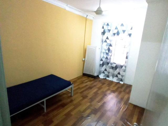 Room for rent in Plentong, Johor
