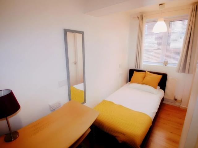 Studio for rent in New Boultham, Lincoln