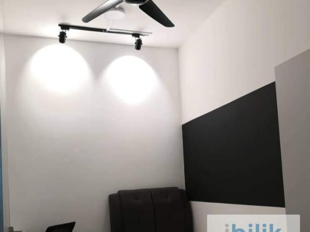 Room for rent in Petaling, Alam Impian
