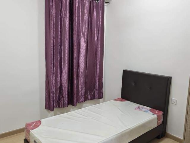 Room for rent in Alam Impian, Selangor