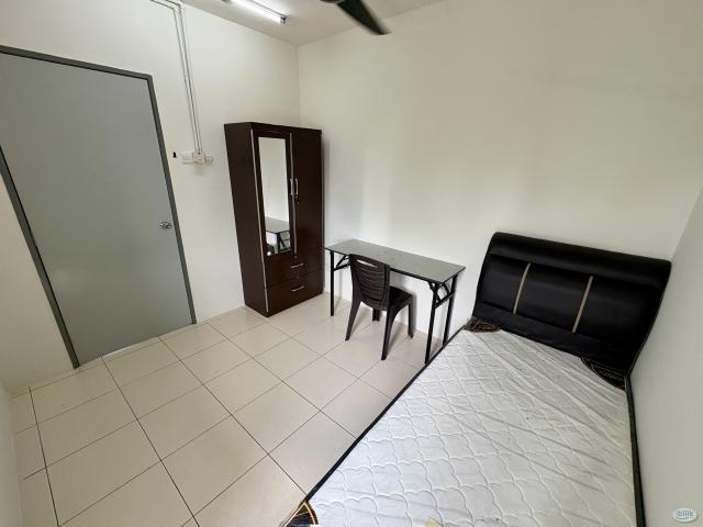 Room for rent in Wellesley, Penang