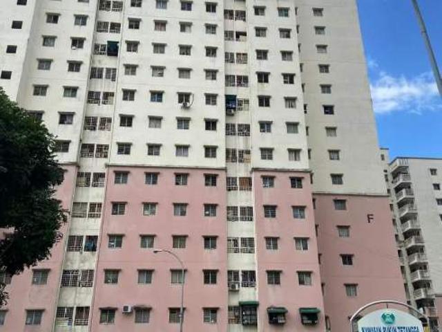 Room for rent in Country Heights Damansara, Kuala Lumpur