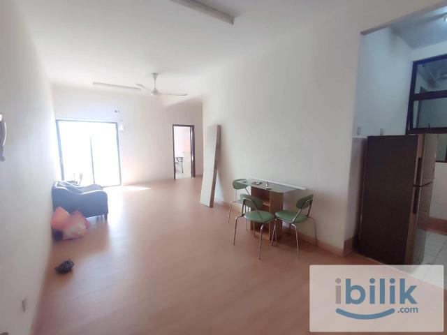 Room for rent in Petaling, Damansara Damai