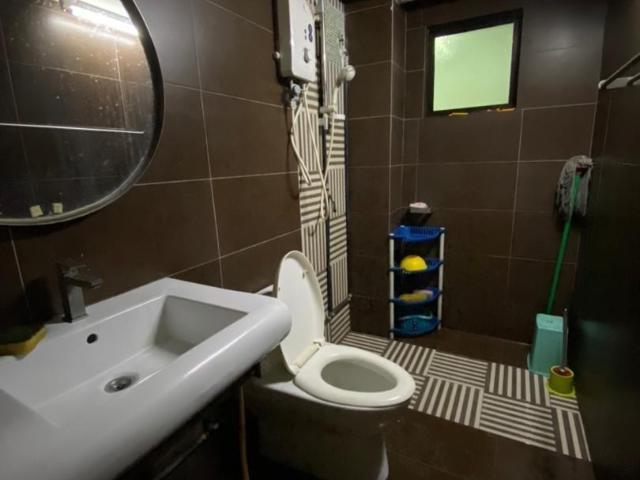 Room for rent in Petaling, Damansara Damai