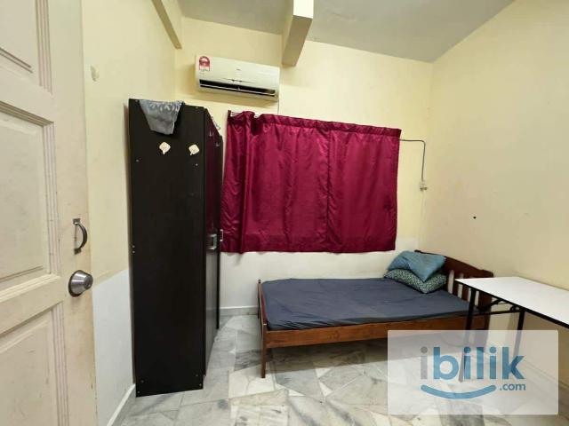 Room for rent in Petaling, Damansara Damai